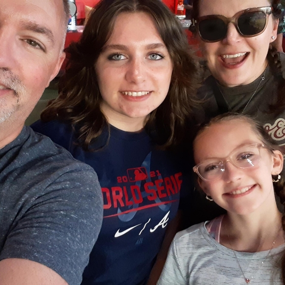 Meet your Posher, Brandi - Picture 3 of 3